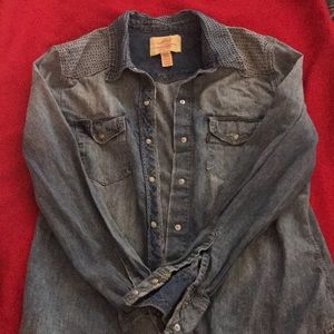 Levi Jeans Button up shirt